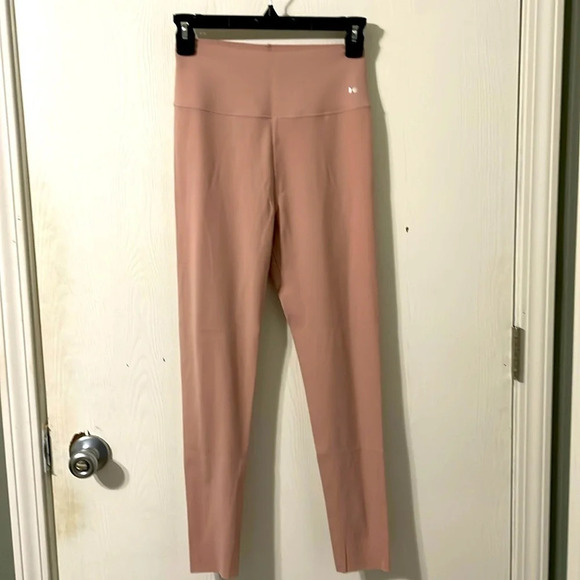 Girlfriend Collective FLOAT pink ankle leggings size medium - Picture 1 of 3